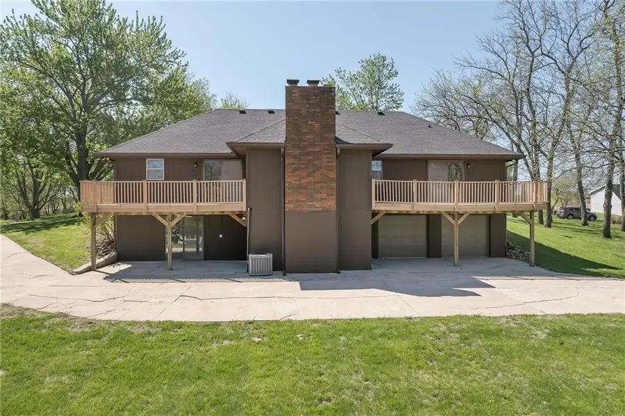 13491 Heritage Drive, Saint Joseph, MO 64505 - #3
