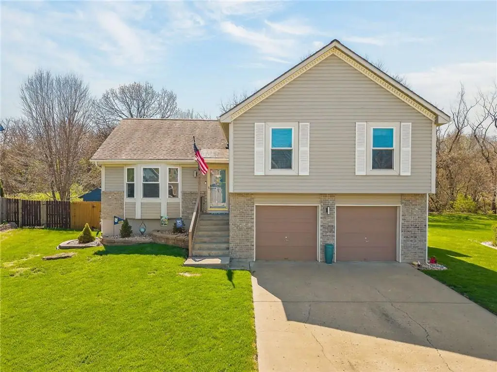 4412 NW Pennington Lane, Blue Springs, MO 64015 - #1