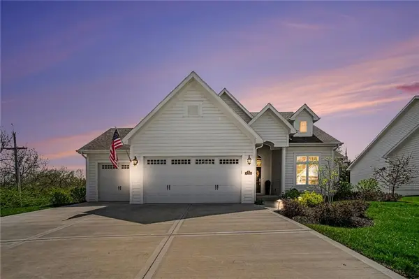 9201 Lime Stone Road, Parkville, MO 64152