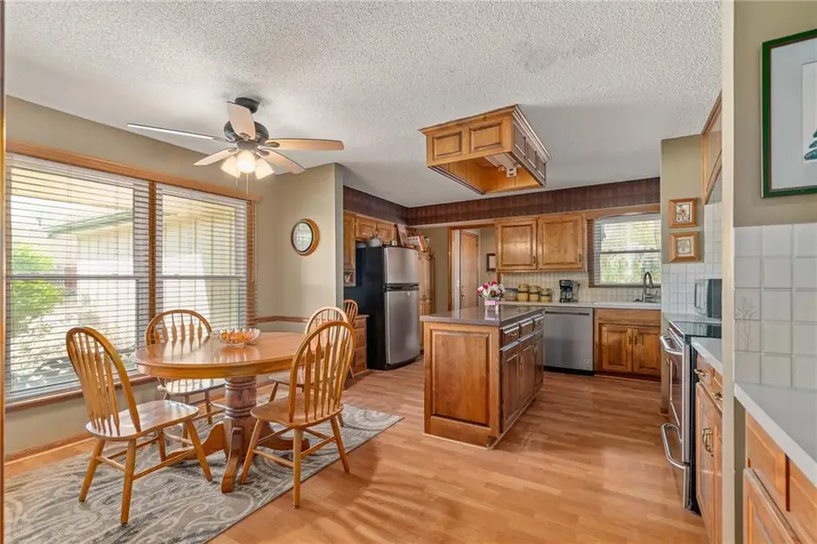 316 N Pinon Street, Olathe, KS 66061 - #2