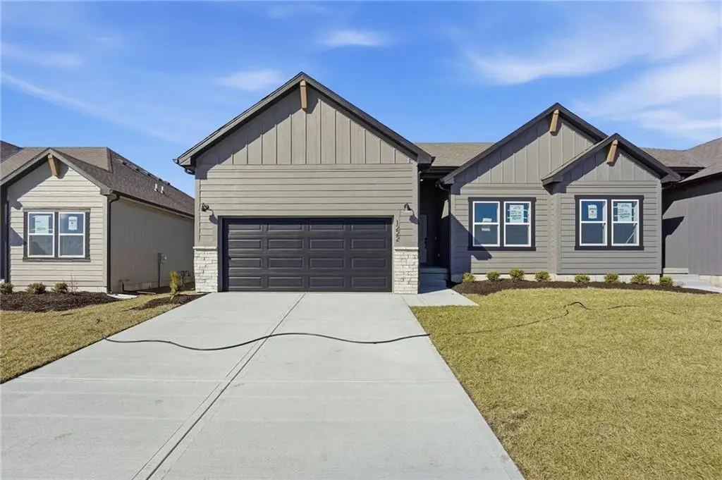 1223 SE Windbreak Drive, Lees Summit, MO 64081 - #1