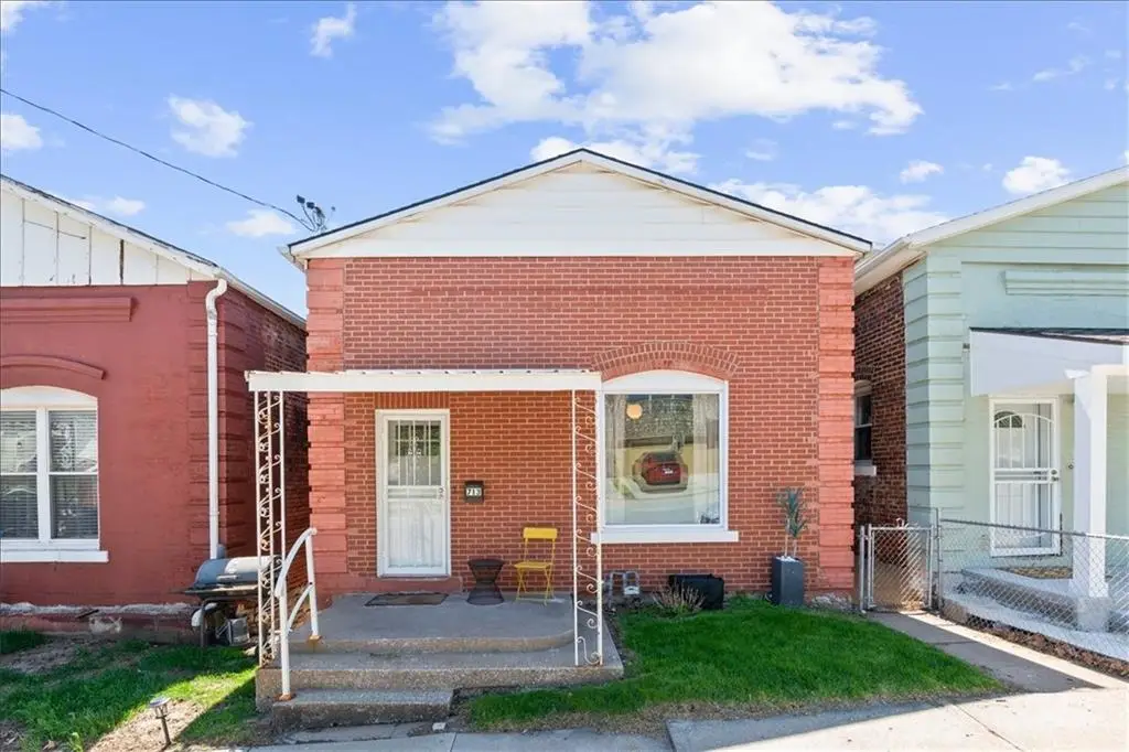 713 W 20th Street, Kansas City, MO 64108 - #1