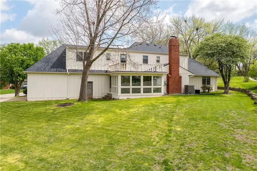 3312 E Colony Square, Saint Joseph, MO 64506 - #2