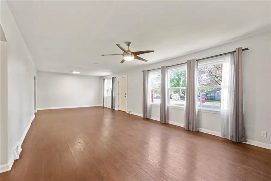 101 SE 9th Street, Lees Summit, MO 64063 - #3