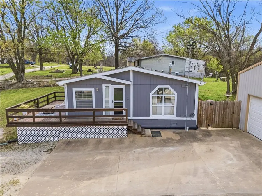 1201 Pecan Street, Odessa, MO 64076 - #3