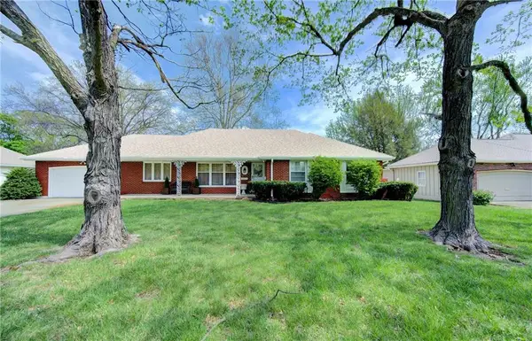 6617 Sterling Avenue, Raytown, MO 64133
