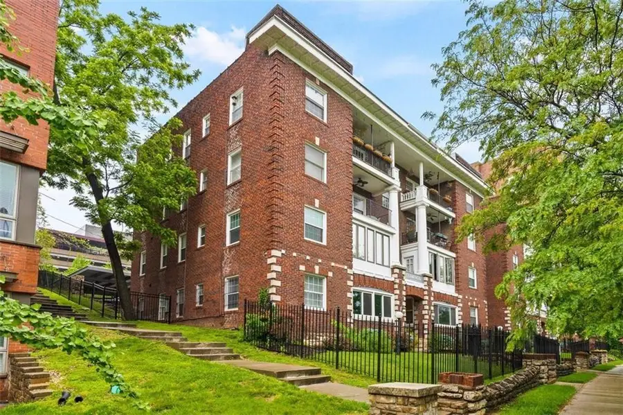 4436 J C Nichols Parkway #1 S, Kansas City, MO 64111 - #3