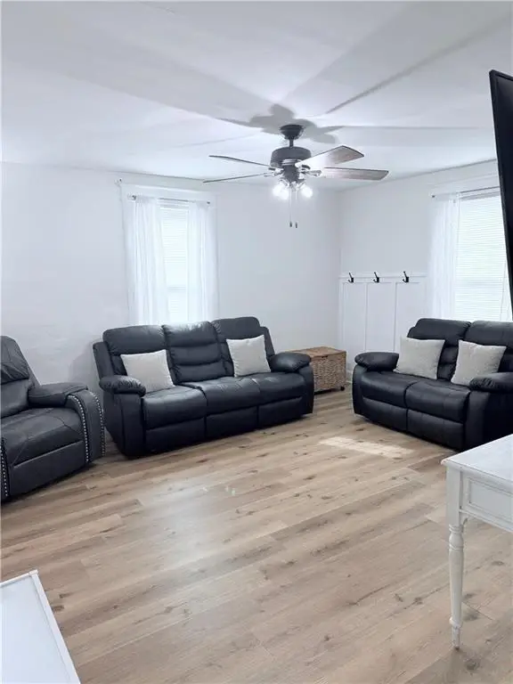 3306 Doniphan Avenue, Saint Joseph, MO 64507 - #3