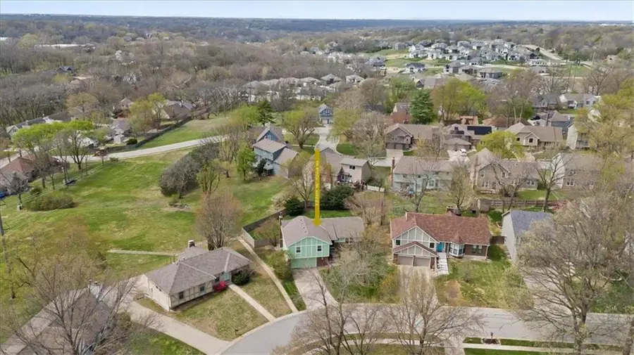 12205 W 72nd Street, Shawnee, KS 66216 - #3