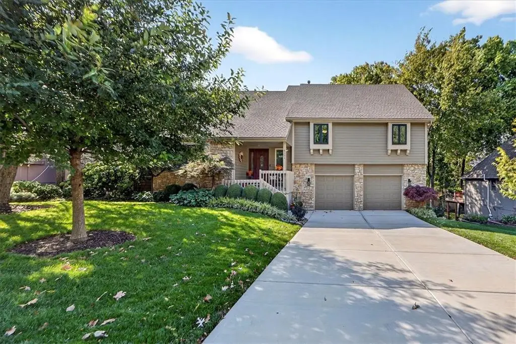 8326 Richards Road, Lenexa, KS 66215 - #1