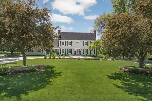 12320 Donovan Drive, Country Club, MO 64505