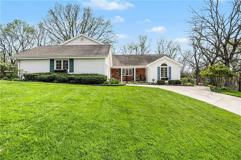 4404 Hickory Lane, Blue Springs, MO 64015 - #1