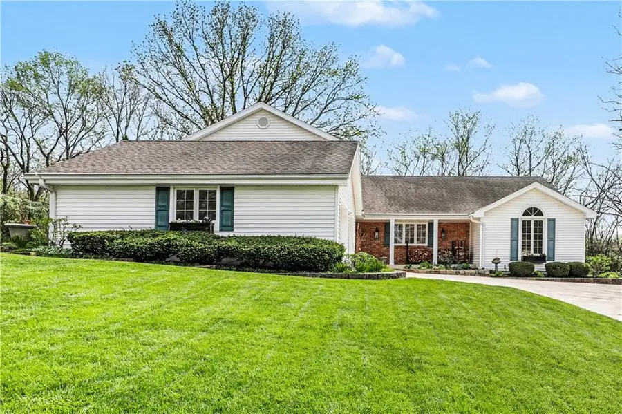 4404 Hickory Lane, Blue Springs, MO 64015 - #2