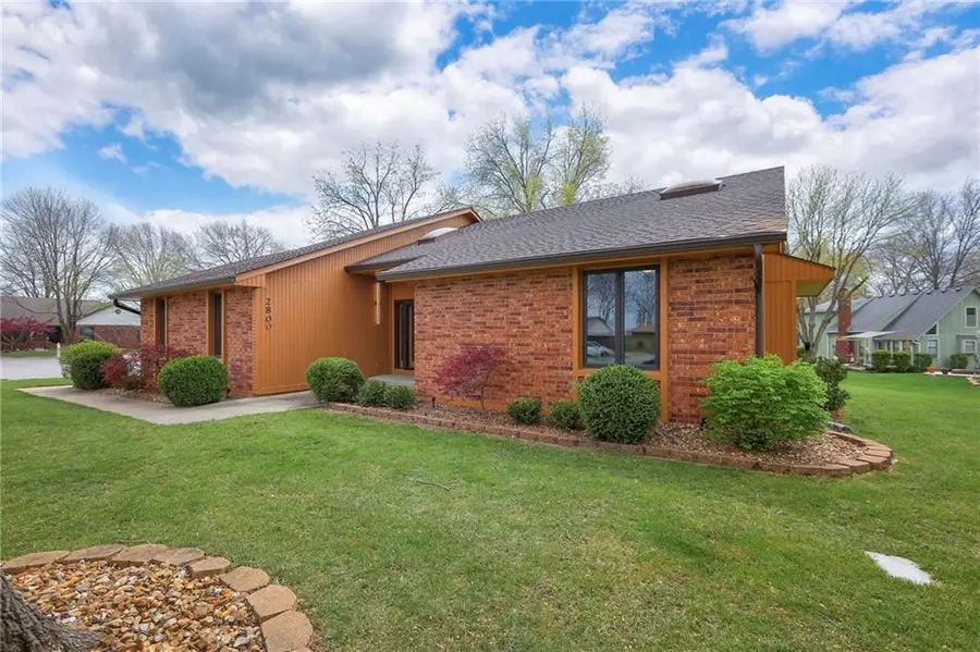 2800 Mohican Avenue, Independence, MO 64057 - #2