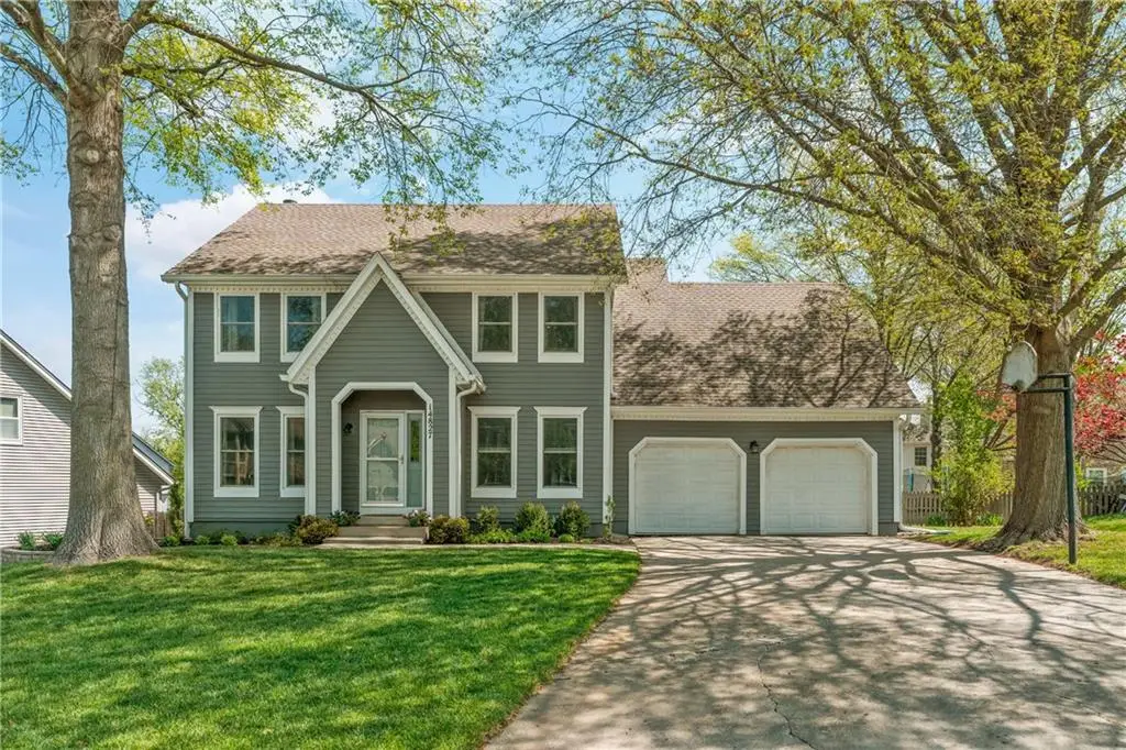 14827 S Navaho Drive, Olathe, KS 66062 - #1