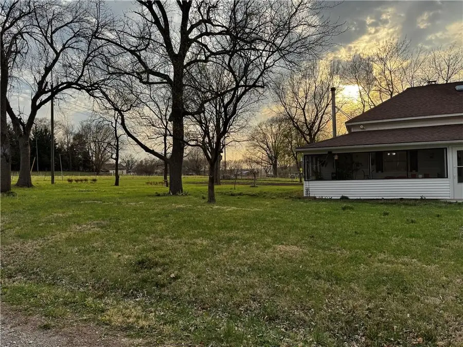 710 N Caldwell Street, Burlington Junction, MO 64428 - #2