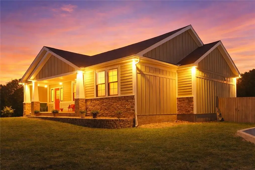 408 NW Rust Court, Grain Valley, MO 64029 - #1