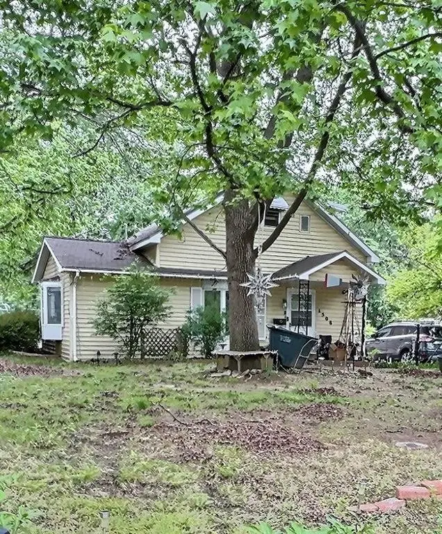 1508 N Main Street, Nevada, MO 64772 - #1