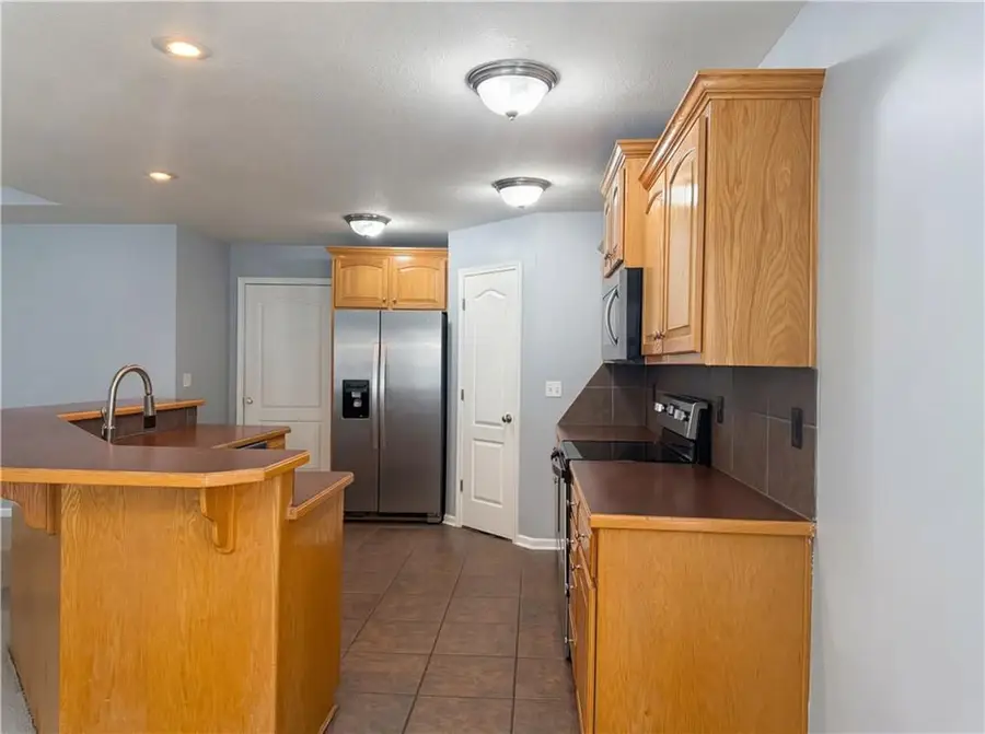 101 Trinity Circle, Harrisonville, MO 64701 - #2