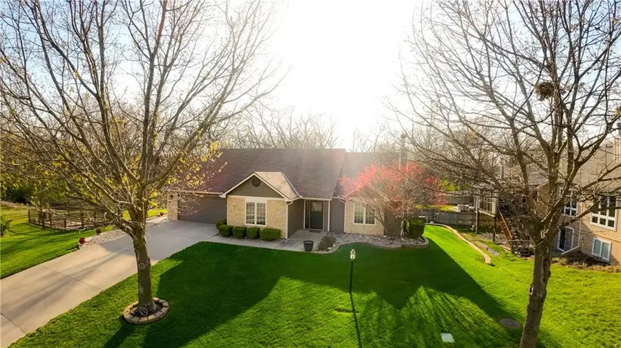 539 Bently Drive, Lawrence, KS 66049 - #2