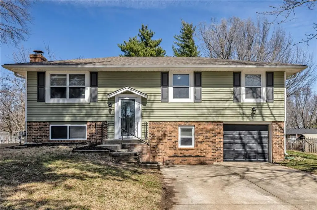 313 SW Blarney Court, Blue Springs, MO 64014 - #1