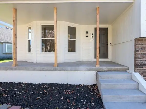 1225 Kenwood Drive, Lees Summit, MO 64064 - #2