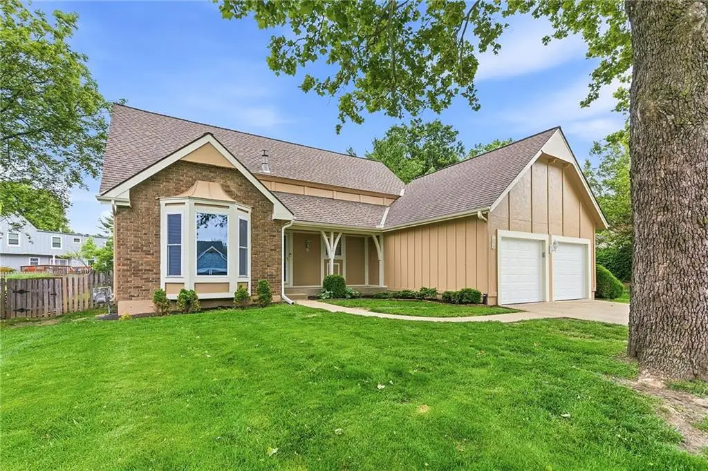 7829 Caenen Street, Lenexa, KS 66216 - #1