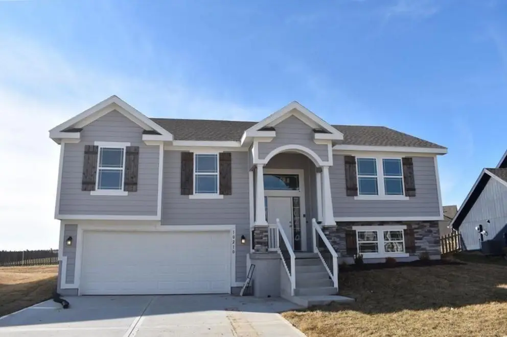 6015 NE 118th Terrace, Kansas City, MO 64156 - #1