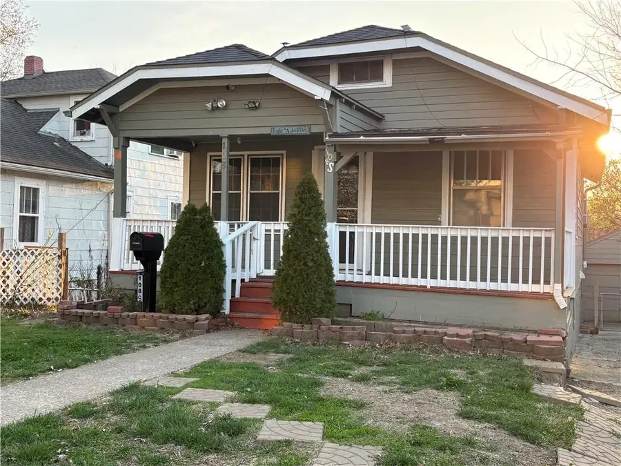 108 S Huttig Avenue, Independence, MO 64053 - #3