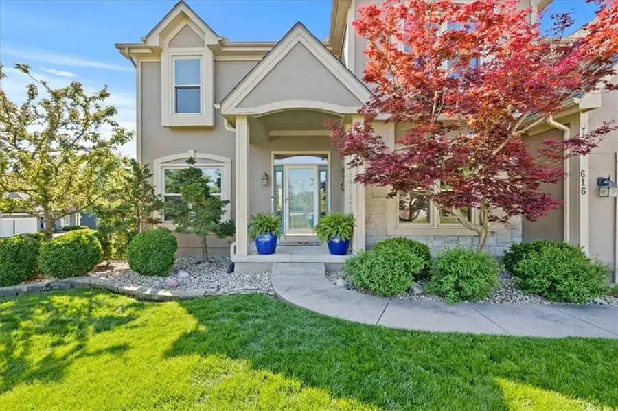 616 SW Trailpark Circle, Lees Summit, MO 64081 - #3