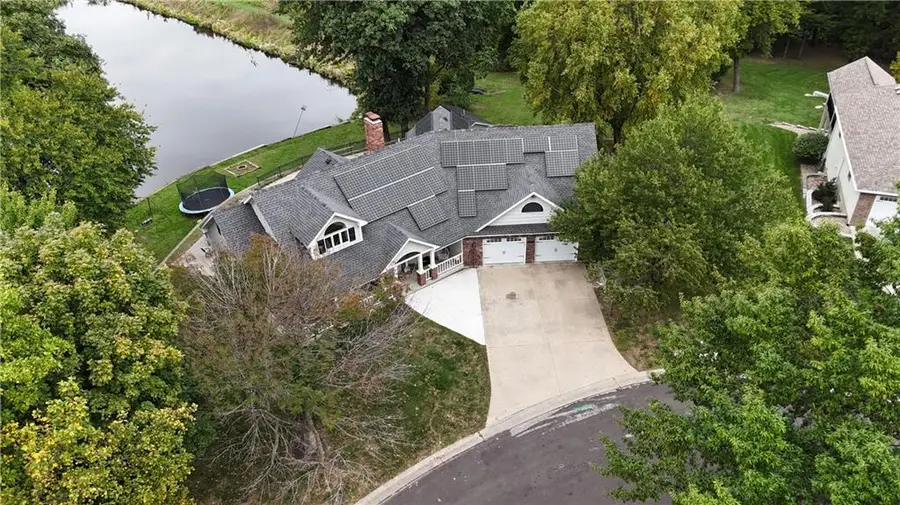 24 Lakeview Drive, Lexington, MO 64067 - #3