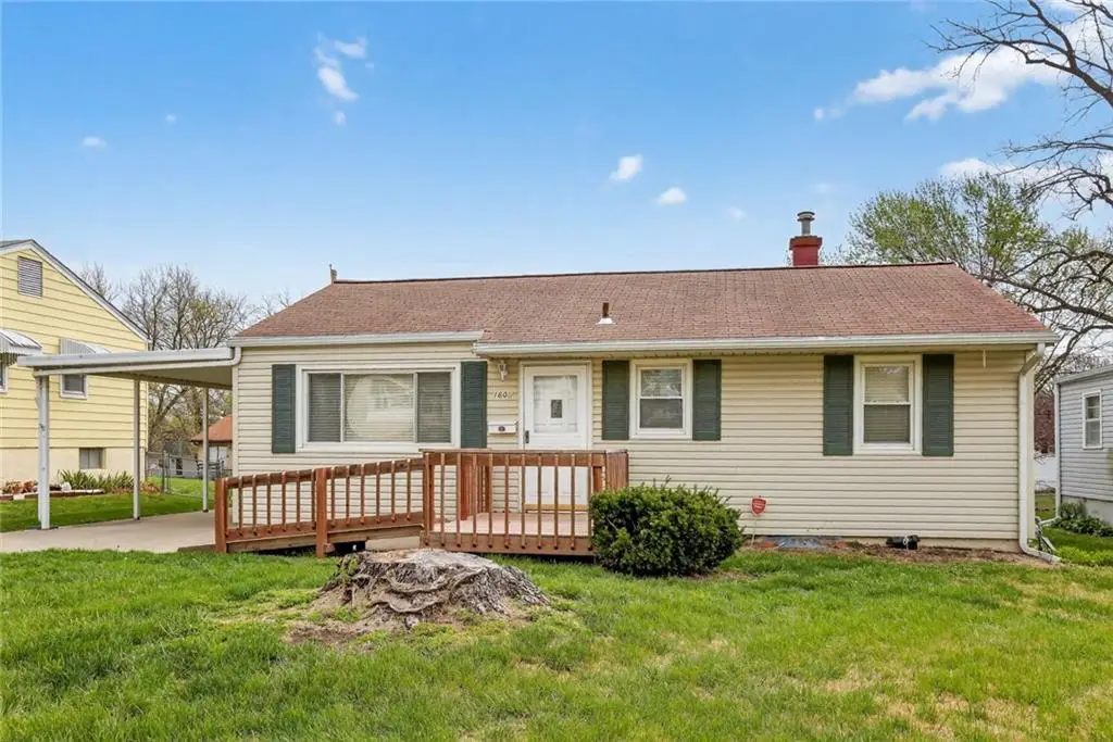 1605 N Hocker Avenue, Independence, MO 64050 - #1