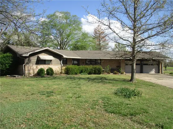 400 S Washington Street, Columbus, KS 66725