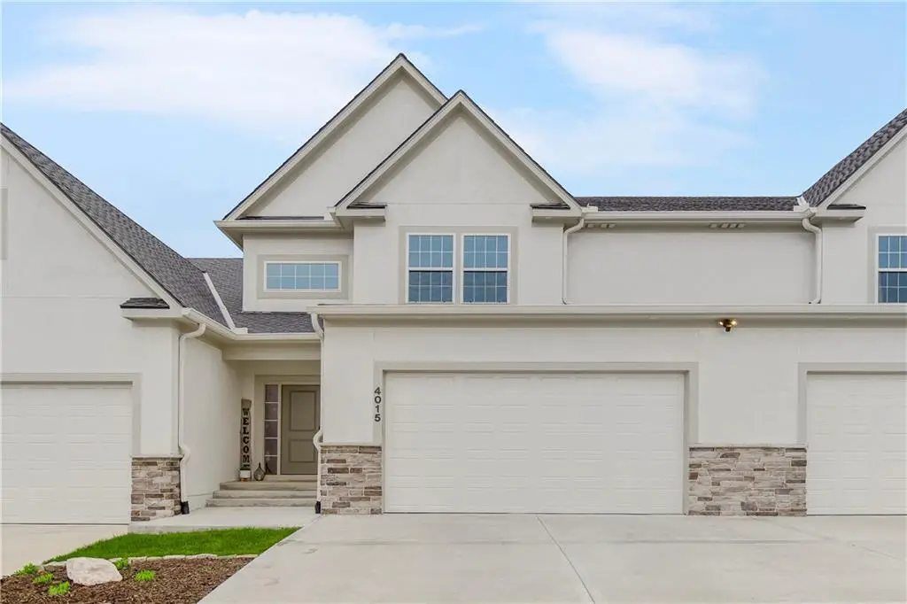 4015 NE Sagamore Drive, Lees Summit, MO 64064 - #1