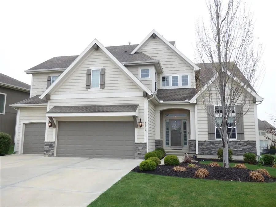 8202 W 166th Court, Overland Park, KS 66085 - #3