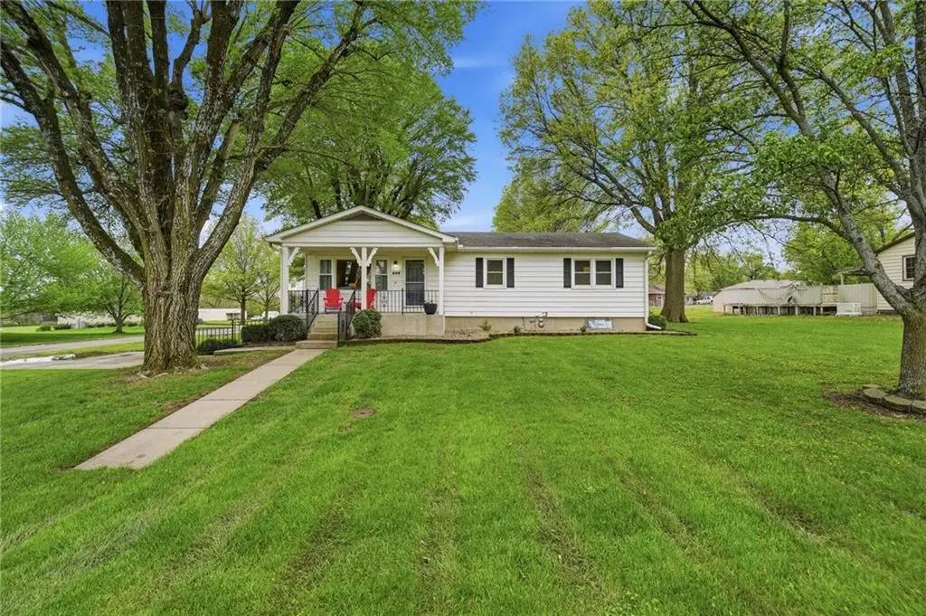 444 E Ash Street, Drexel, MO 64742 - #1