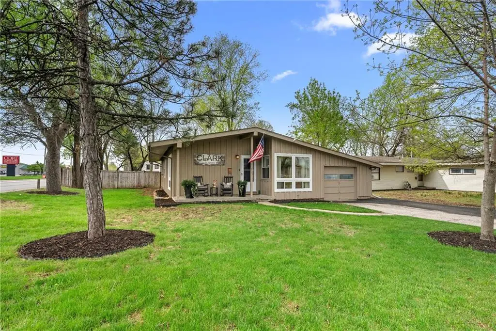 11905 W 91st Terrace, Lenexa, KS 66215 - #1