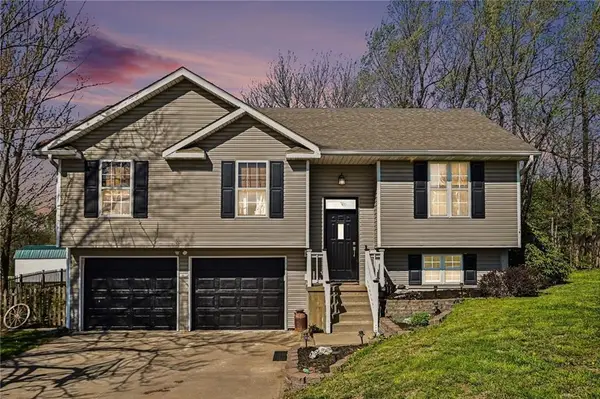 608 Castile Street, Gower, MO 64454