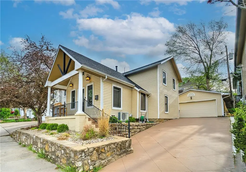 4629 Genessee Street, Kansas City, MO 64112 - #1