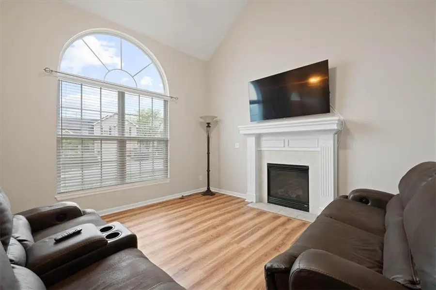 8567 N Ava Avenue, Kansas City, MO 64154 - #3