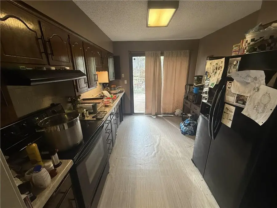 5236 Mccoy Street, Kansas City, MO 64133 - #3