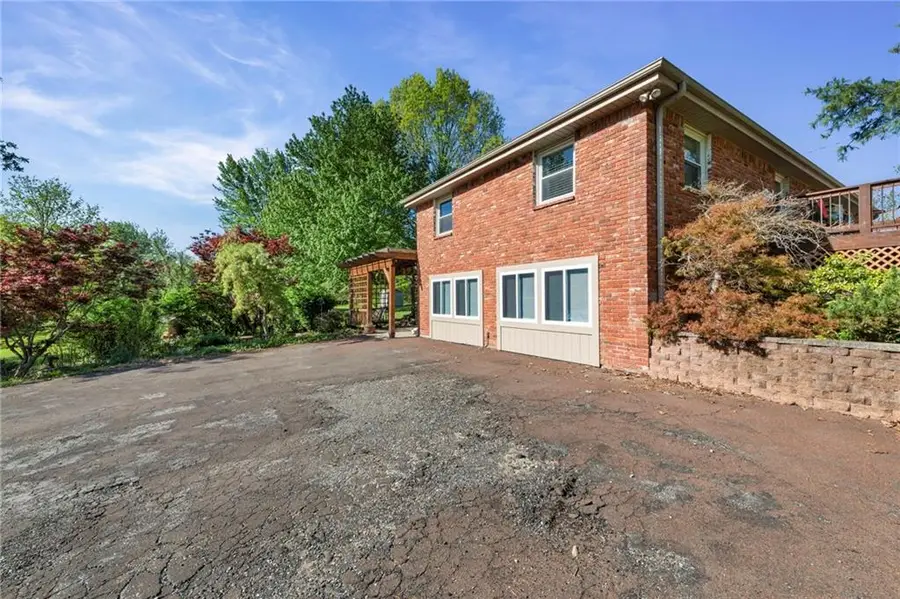 17307 E Courtney Atherton Road, Independence, MO 64058 - #3