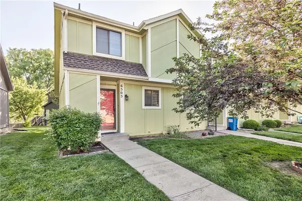 6505 Halsey Street, Shawnee, KS 66216