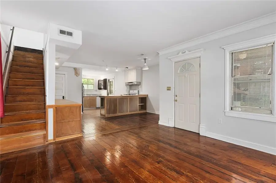 810 W 16th Street, Kansas City, MO 64108 - #3