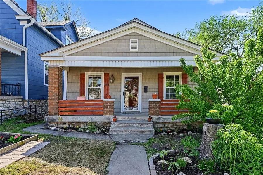 212 S 8th Street, Kansas City, KS 66101 - #3