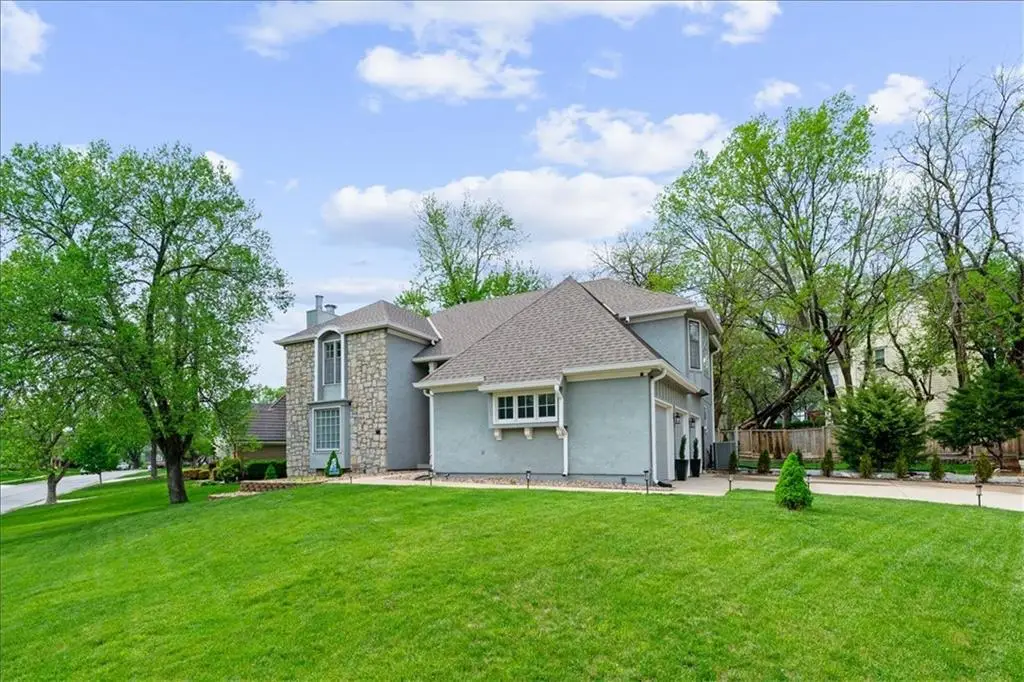 4300 W 125th Terrace, Leawood, KS 66209 - #1