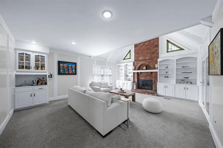 4300 W 125th Terrace, Leawood, KS 66209 - #2