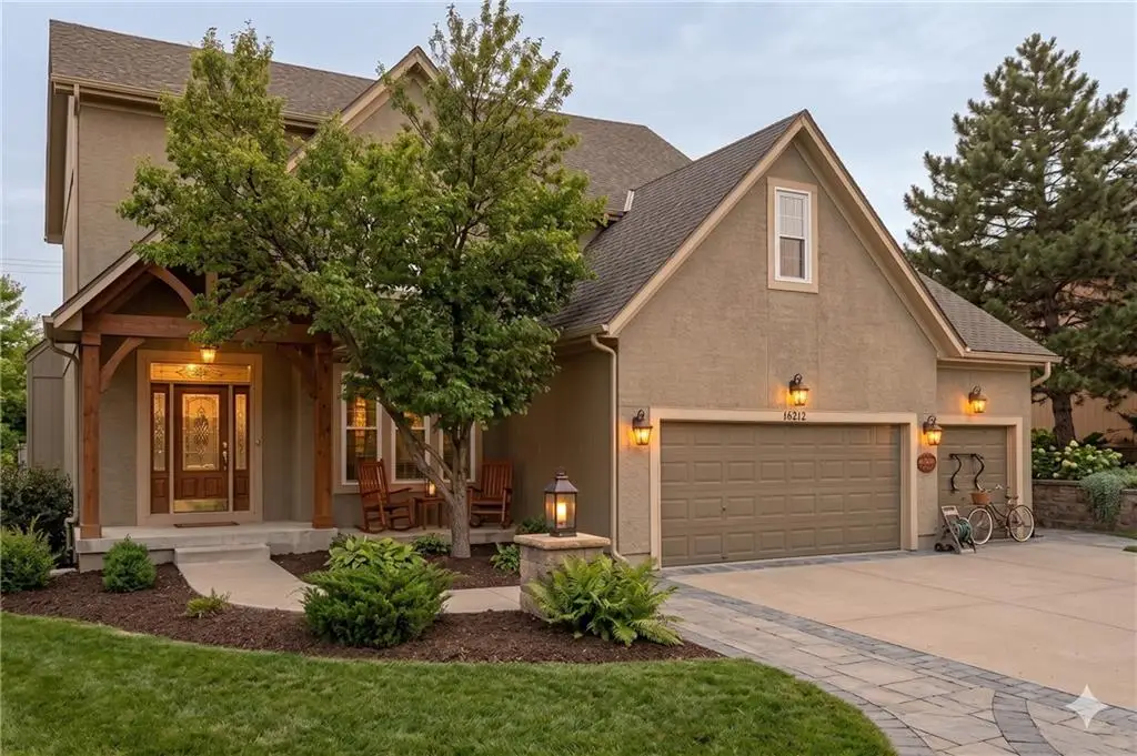 16212 S Bradley Drive, Olathe, KS 66062 - #1