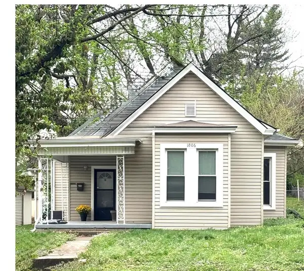 1806 N 22nd Street, St Joseph, MO 64505