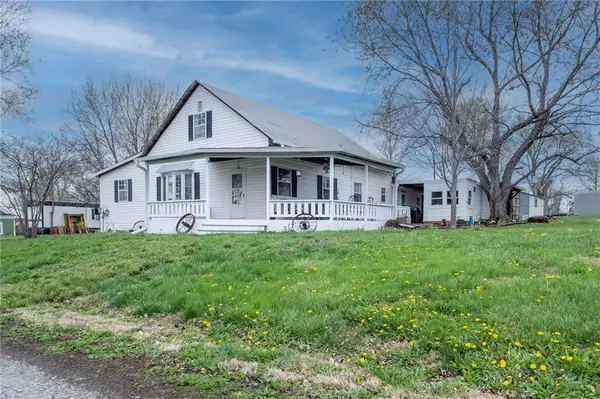215 W 1st Street, Burlington Jct, MO 64428
